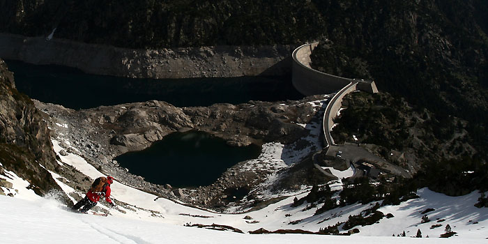 Sur le route des lacs du N&eacute;ouvielle
