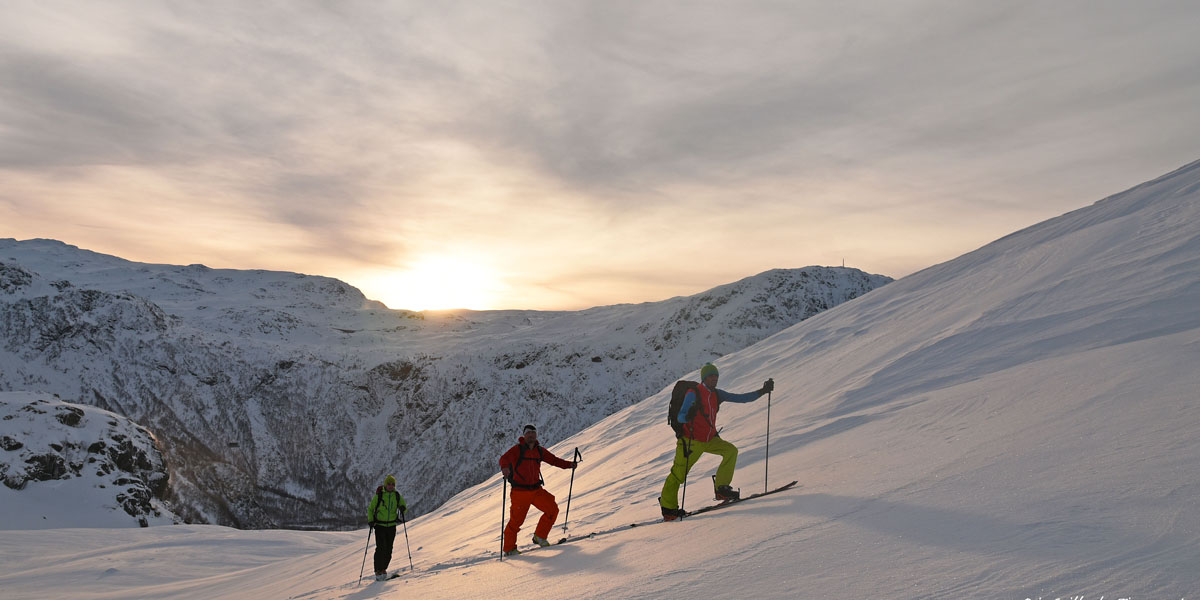 Ski de rando en Norvège en plein hiver