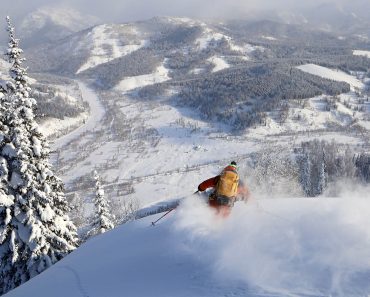 Ski de rando en Altaï, Ridder une ville qui porte bien son nom