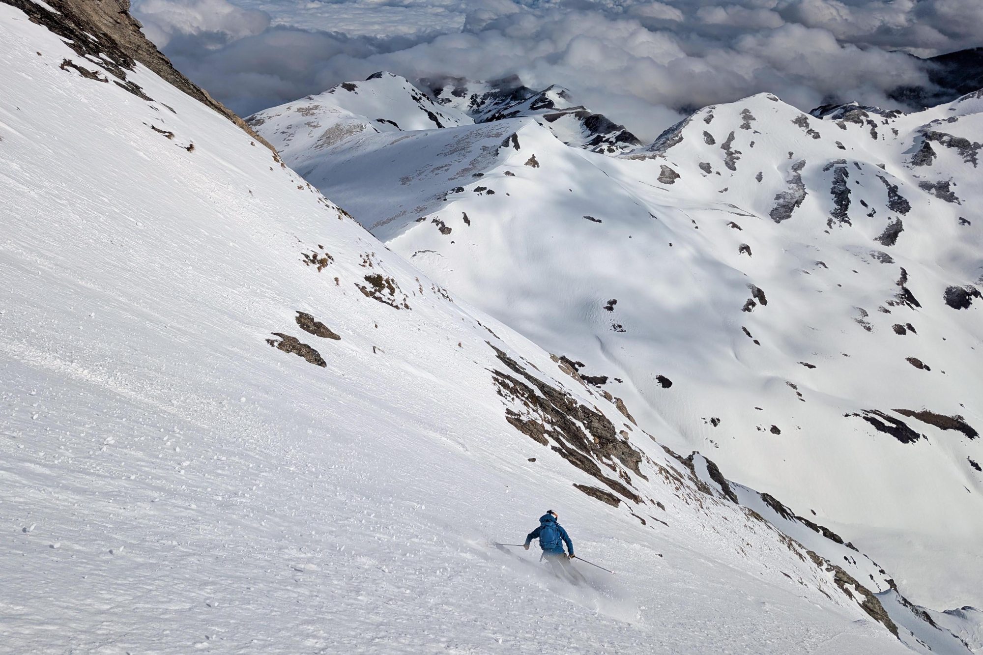 Ski touring skis downhill test