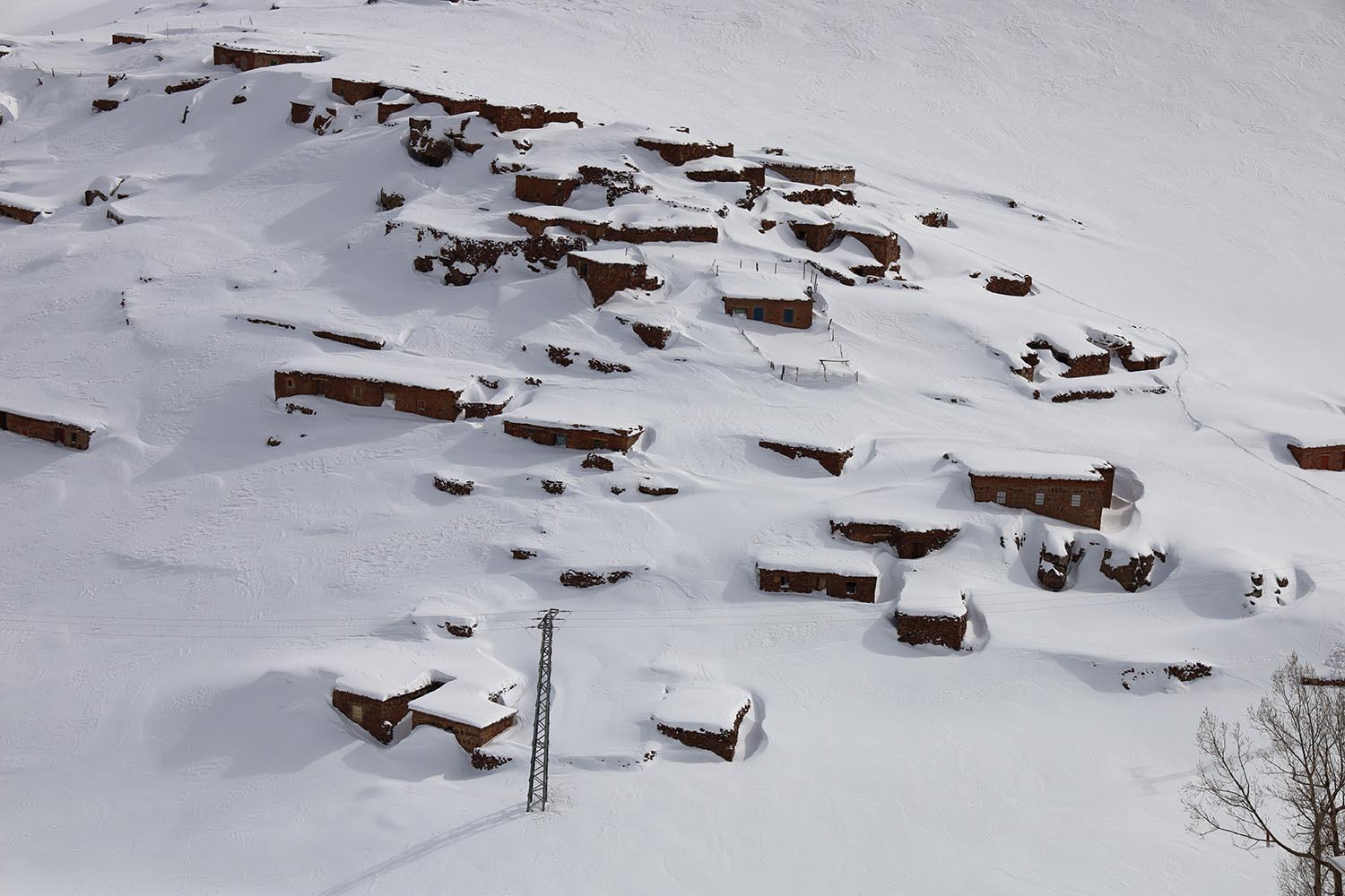 Un Peu De Neige A Oukaimeden