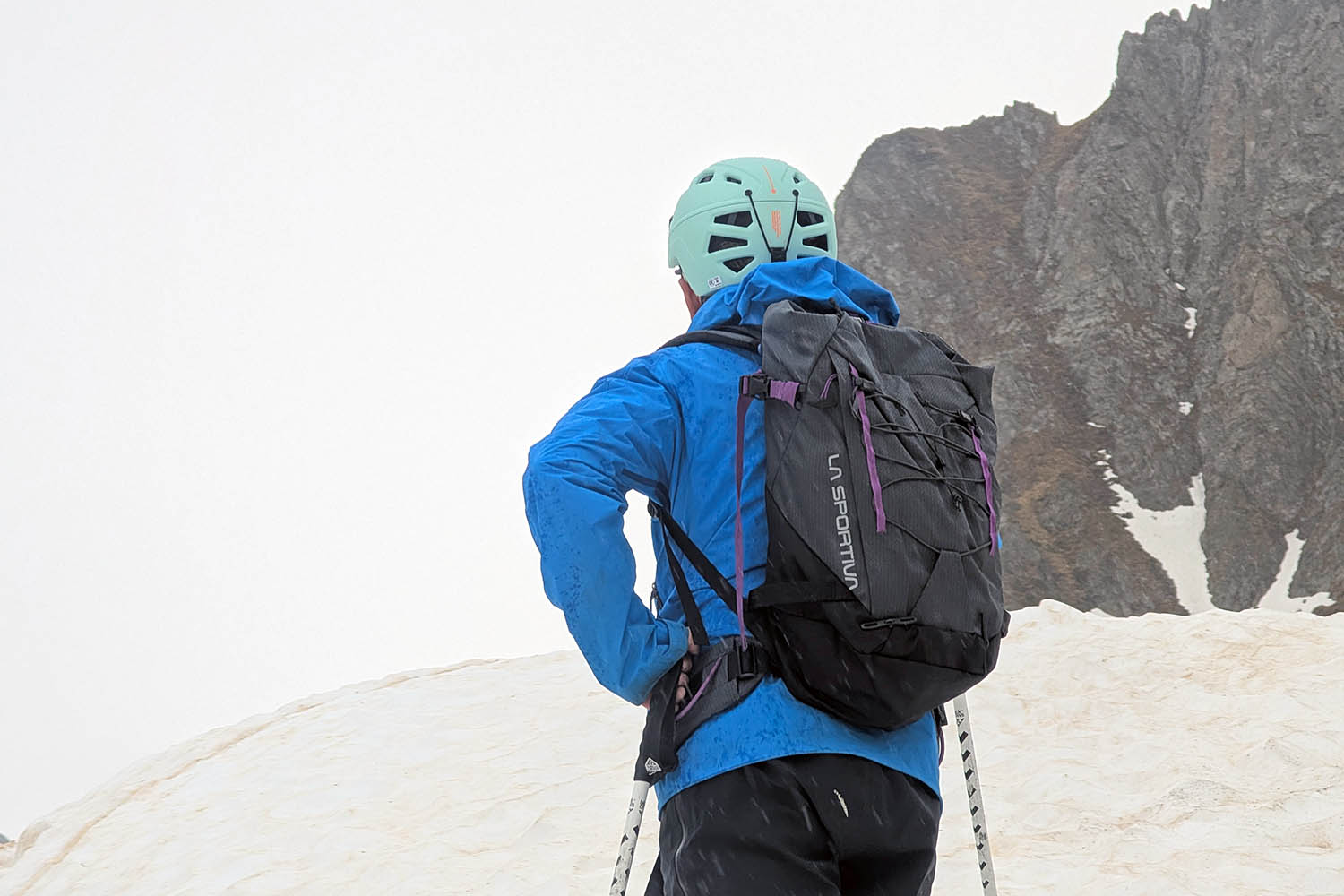 La Sportiva Challenger 28 Test Terrain 01